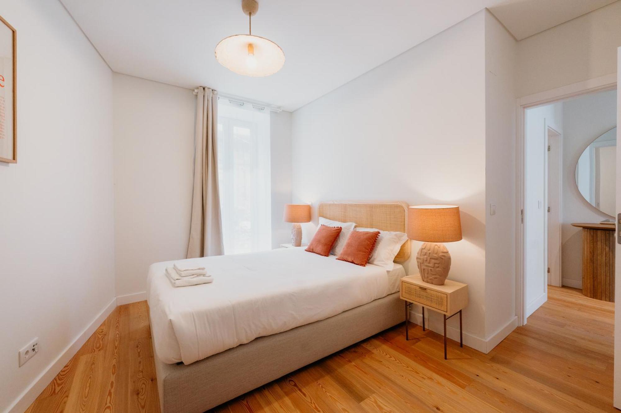 Orange House - Elegant Two-bedroom Rc E